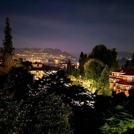 아파트 Sunset Lakeview Small Paradise *