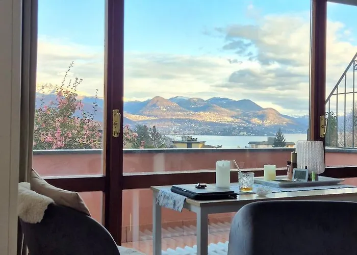 Апартаменты Sunset Lakeview Small Paradise *