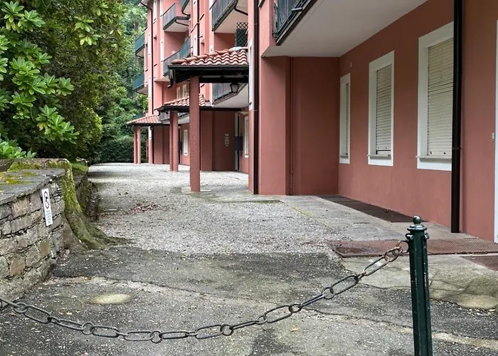 Sunset Lakeview Small Paradise