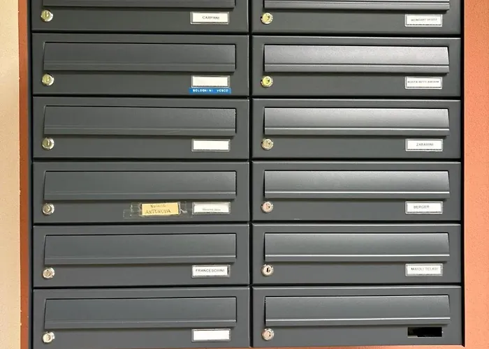 Sunset Lakeview Small Paradise